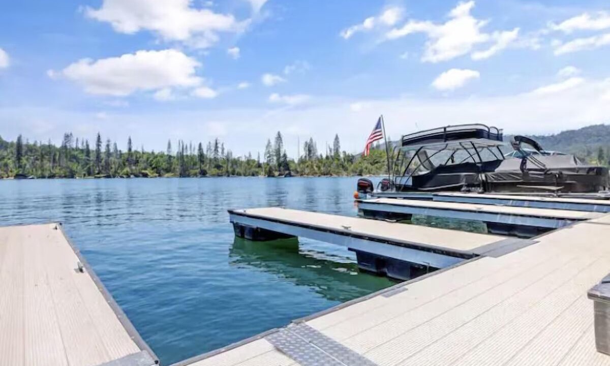 Photo of Others in Bass Lake