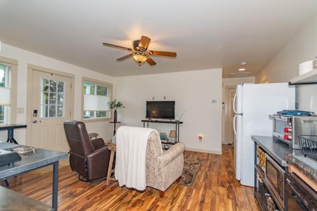 Photo of Livingroom in Ashland