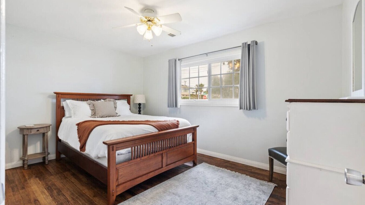 Photo of Bedroom in East Side Capistrano