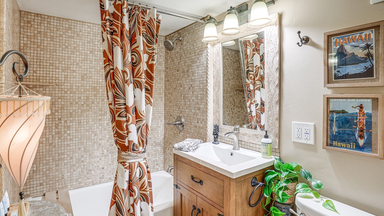 Photo of Bathroom in El Sobrante