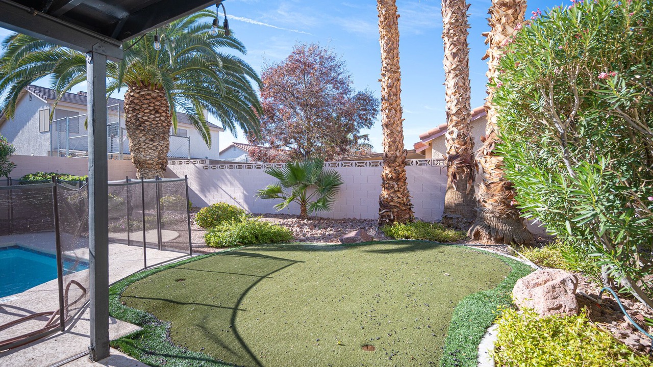 Photo of Outdoor in Green Valley North