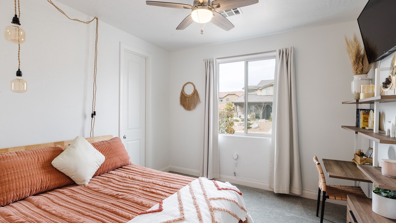 Photo of Bedroom in Sienna Hills