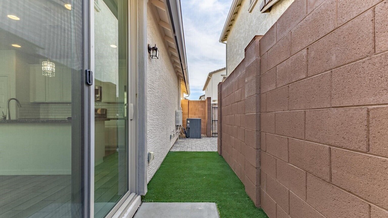 Photo of Patio Balcony in Surprise