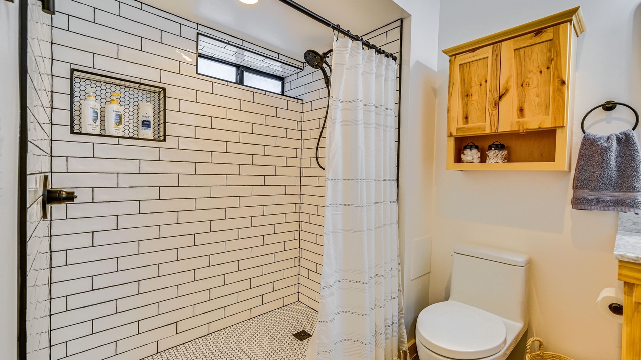 Photo of Bathroom in Munds Park