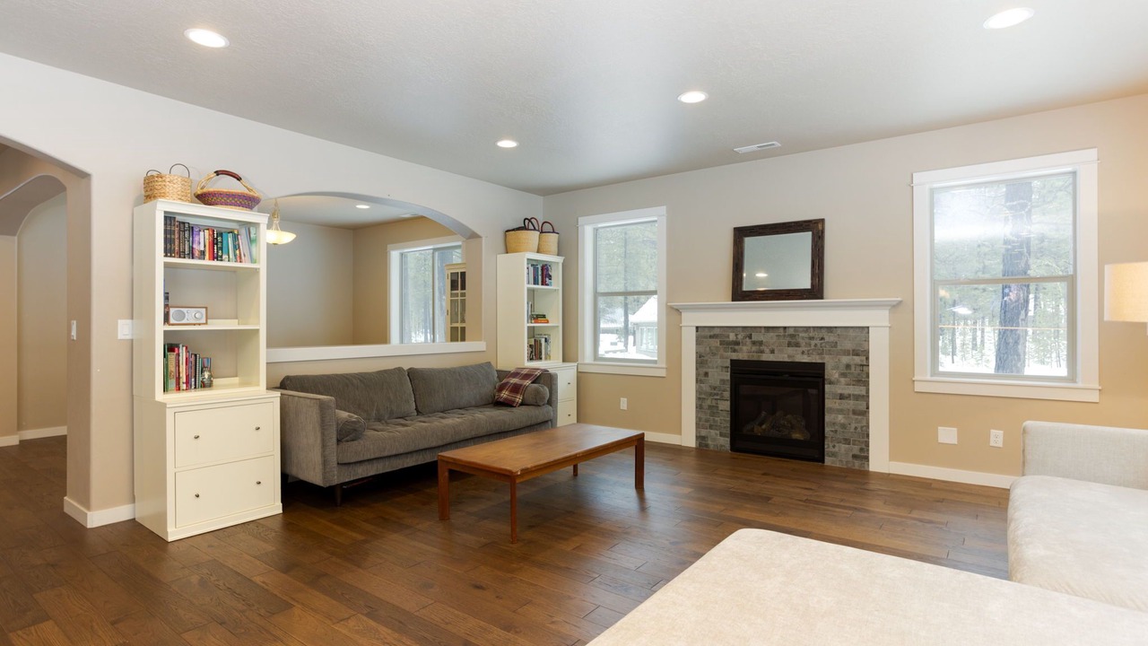 Photo of Livingroom in Black Butte Ranch