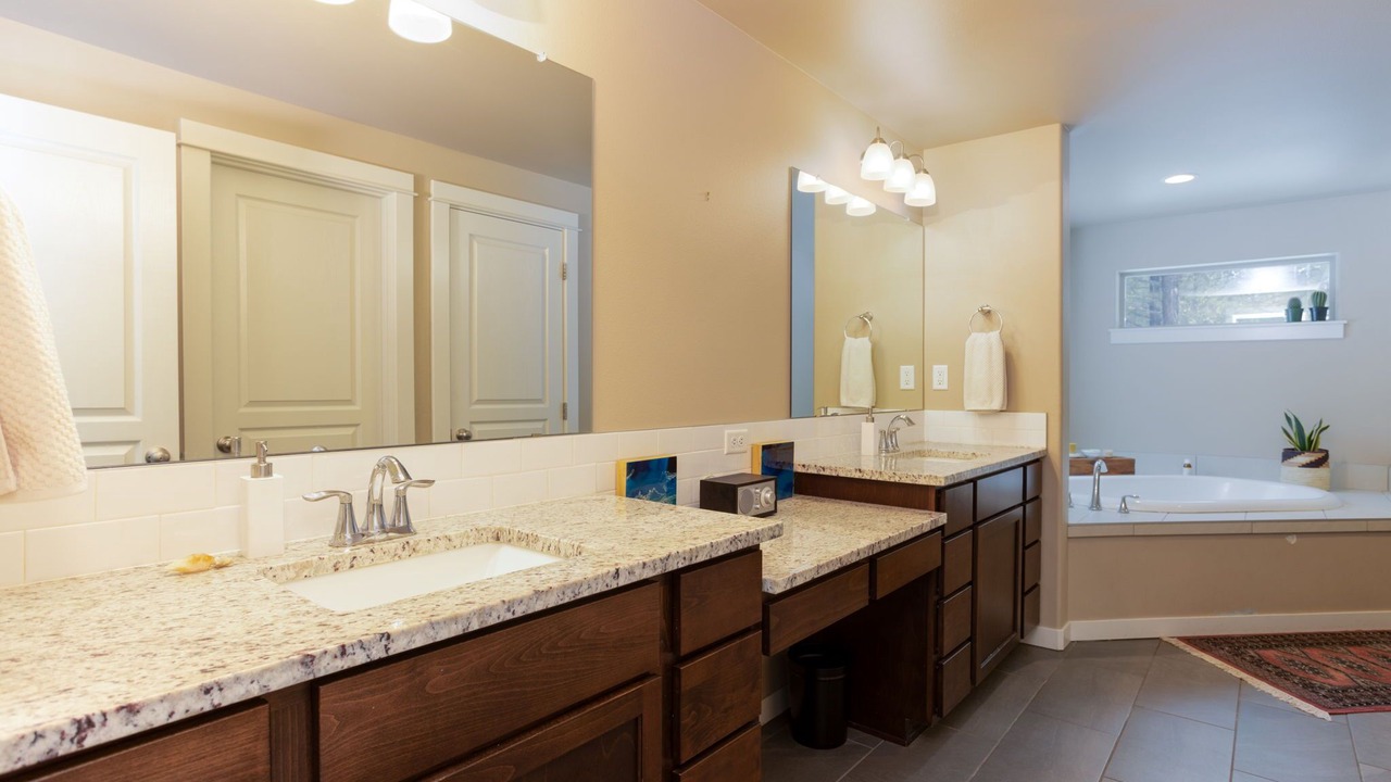 Photo of Bathroom in Black Butte Ranch