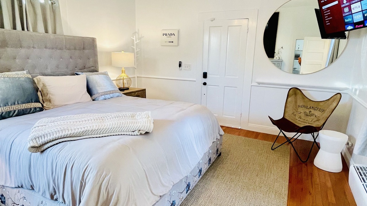 Photo of Bedroom in Victor