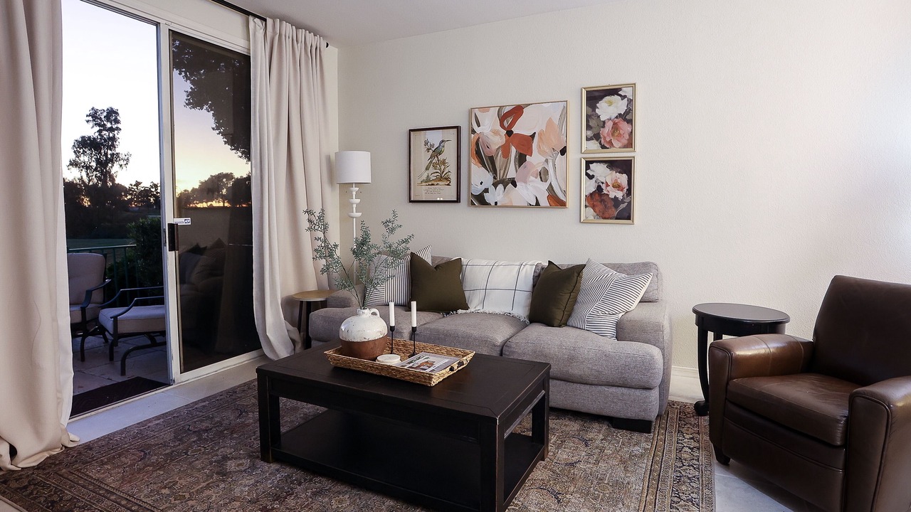 Photo of Livingroom in Superstition Springs