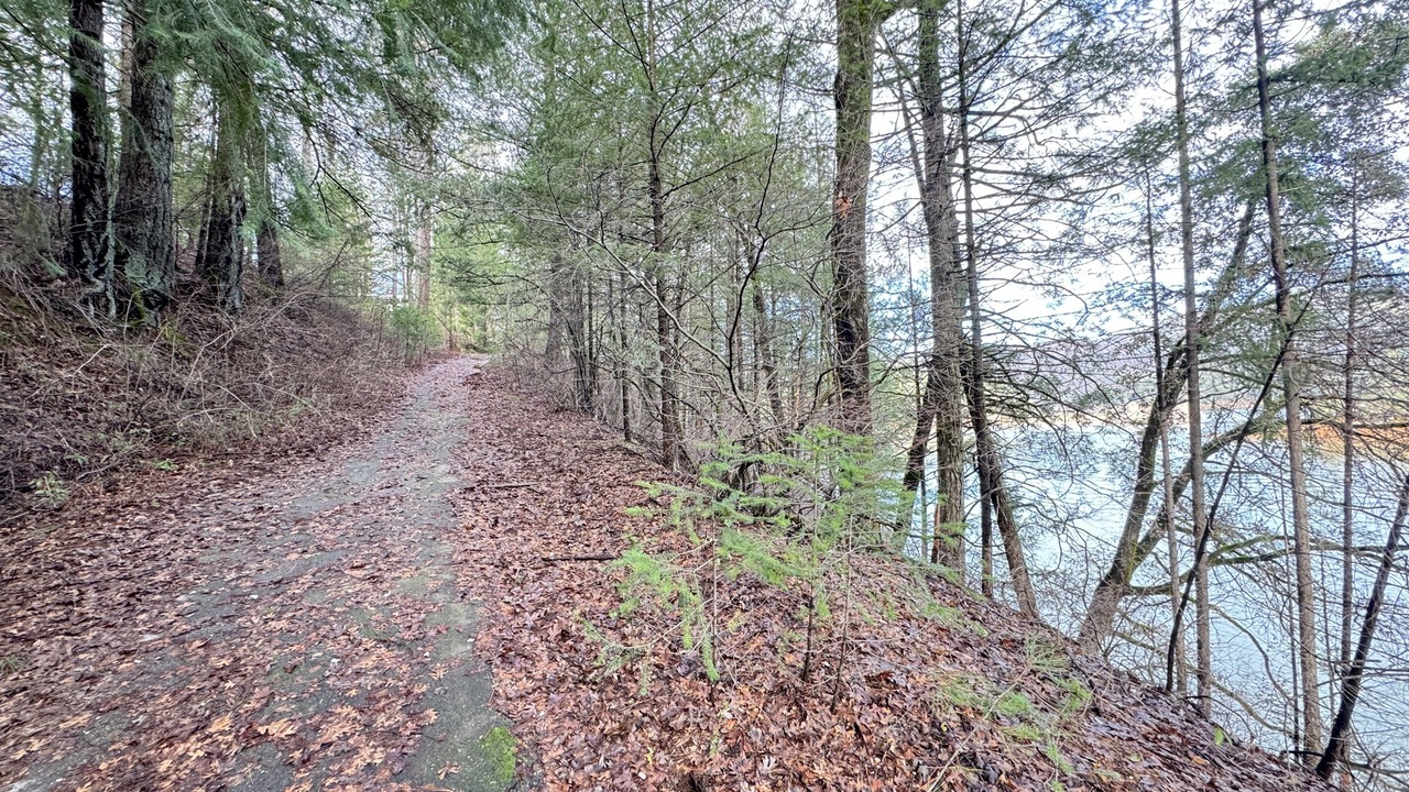 Photo of Outdoor in Lakehead-Lakeshore