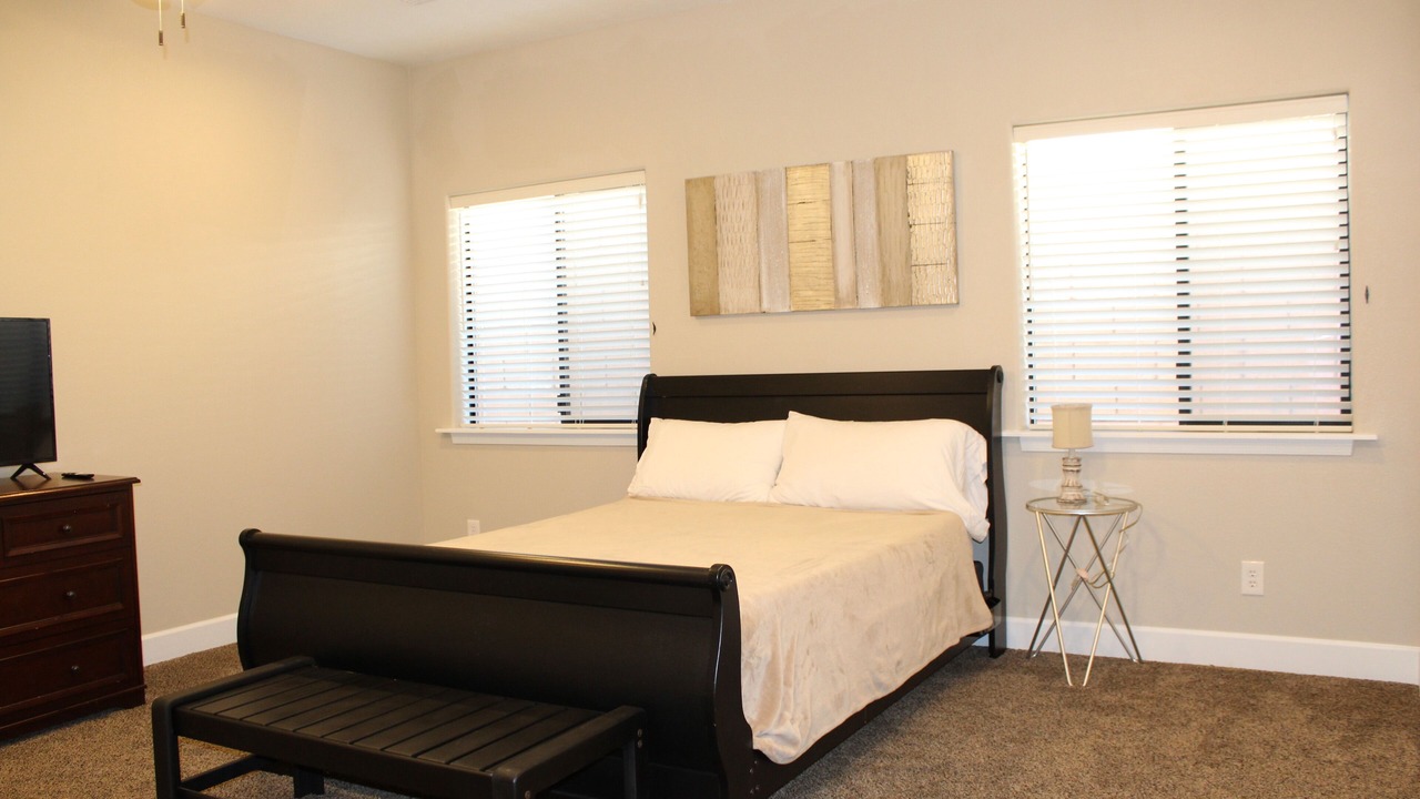 Photo of Bedroom in Fort Mohave
