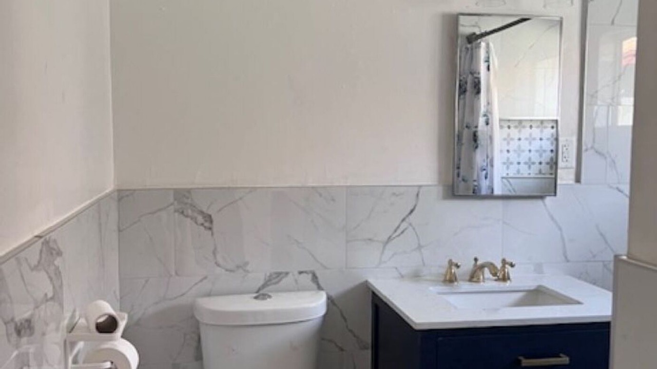 Photo of Bathroom in Carousel
