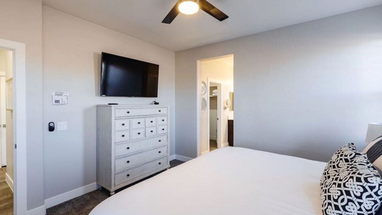 Photo of Bedroom in Sienna Hills