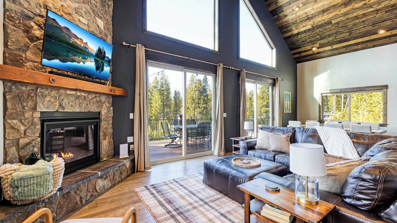 Photo of Livingroom in Crescent