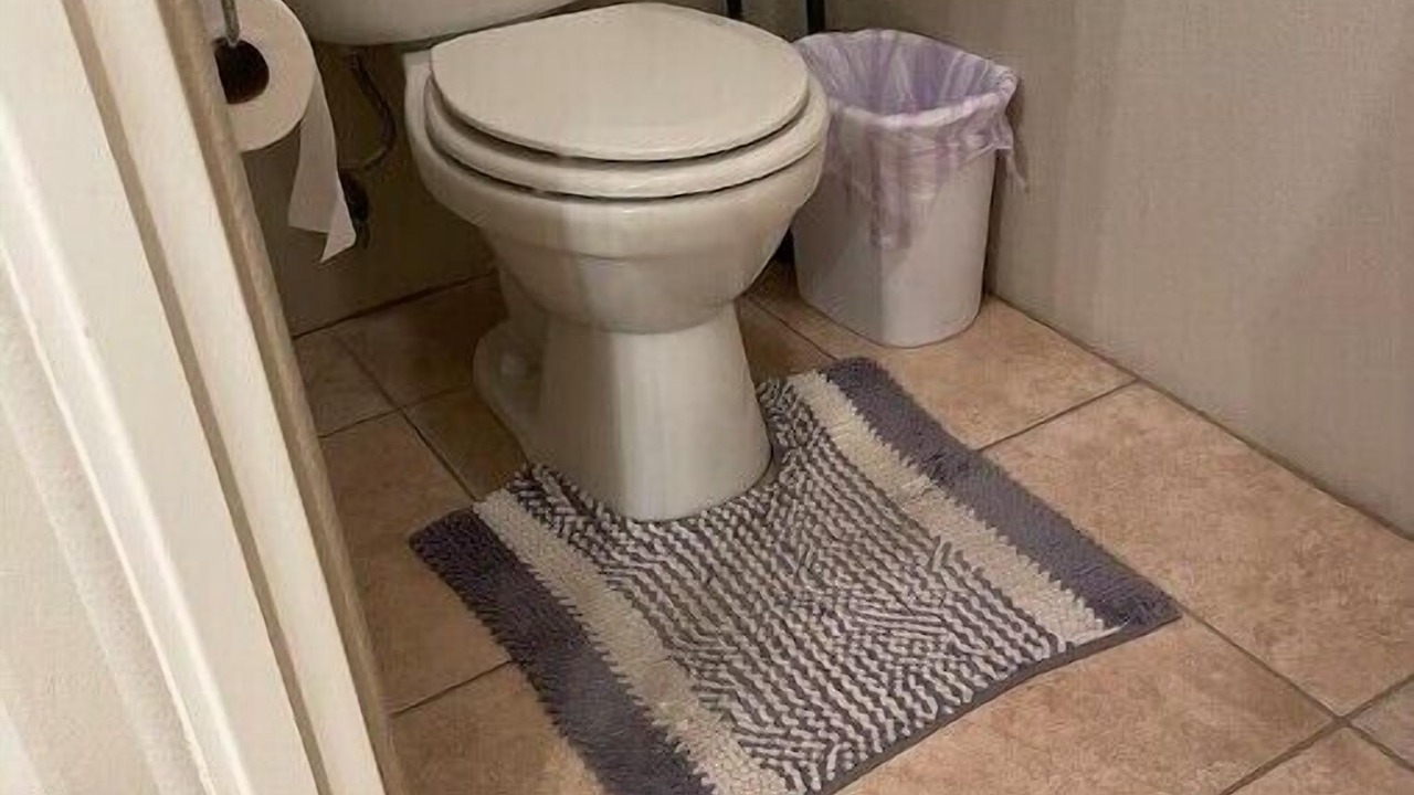 Photo of Bathroom in Bullhead City