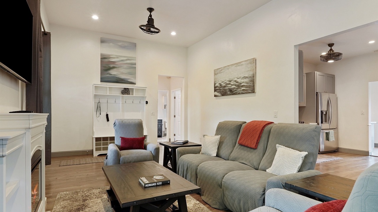 Photo of Livingroom in Lodi