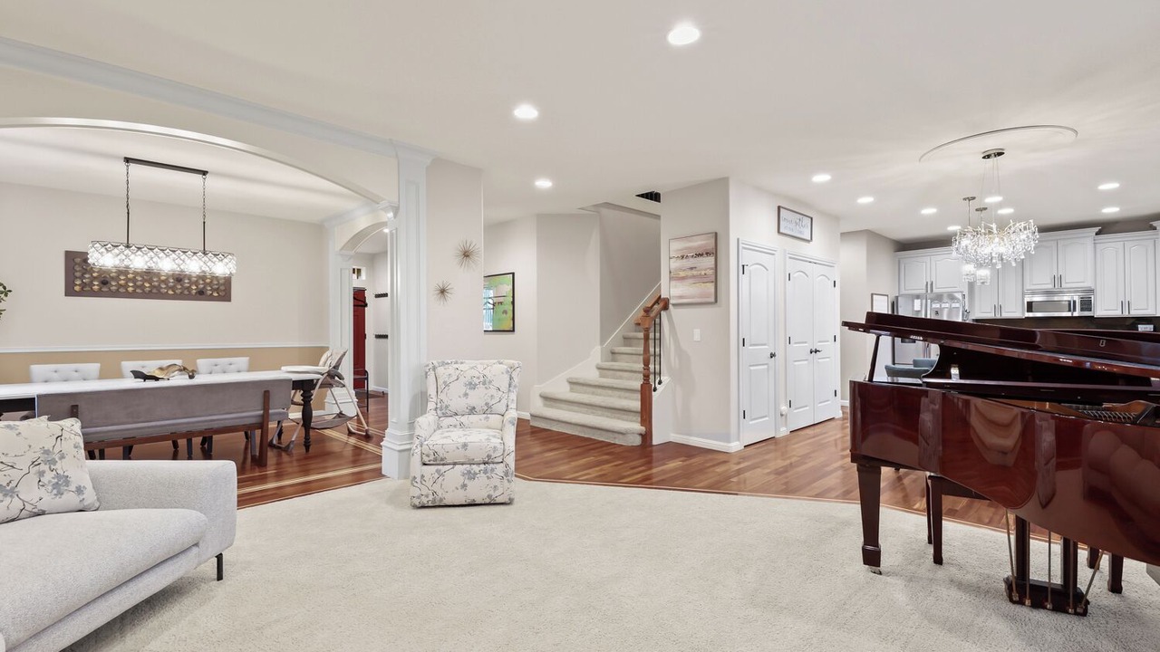 Photo of Livingroom in North Image