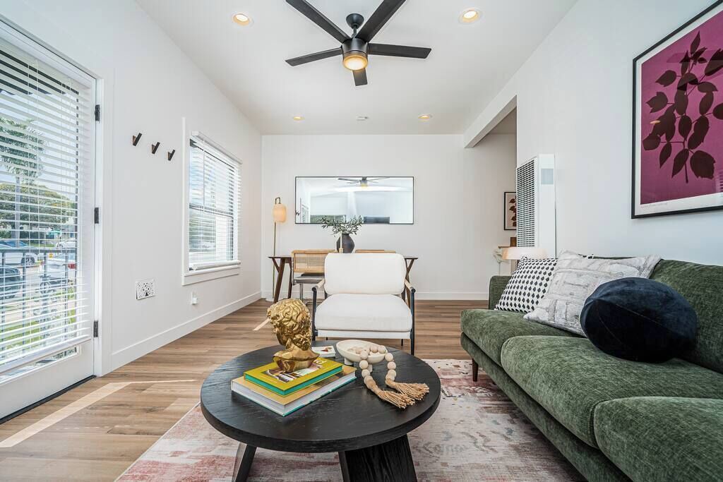 Photo of Livingroom in Coronado
