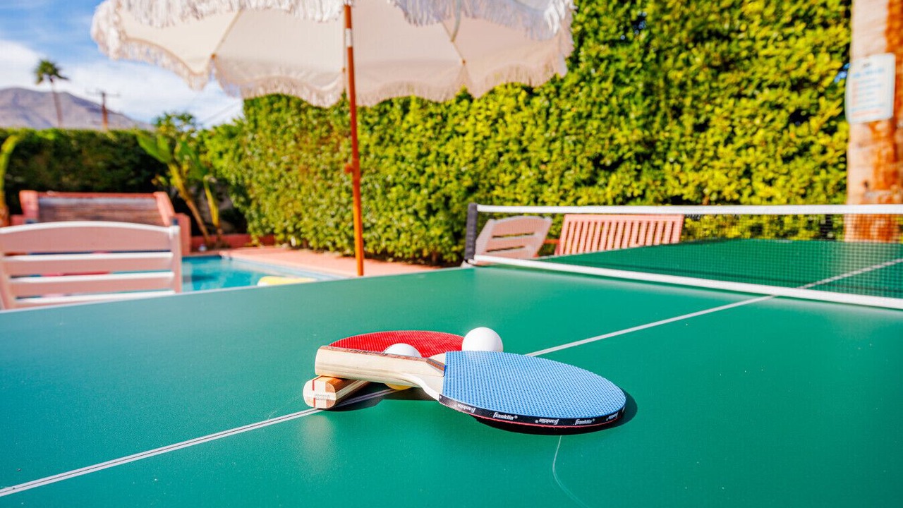 Photo of Outdoor in Racquet Club West