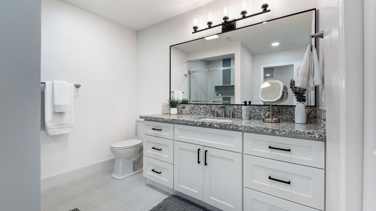 Photo of Bathroom in Madera