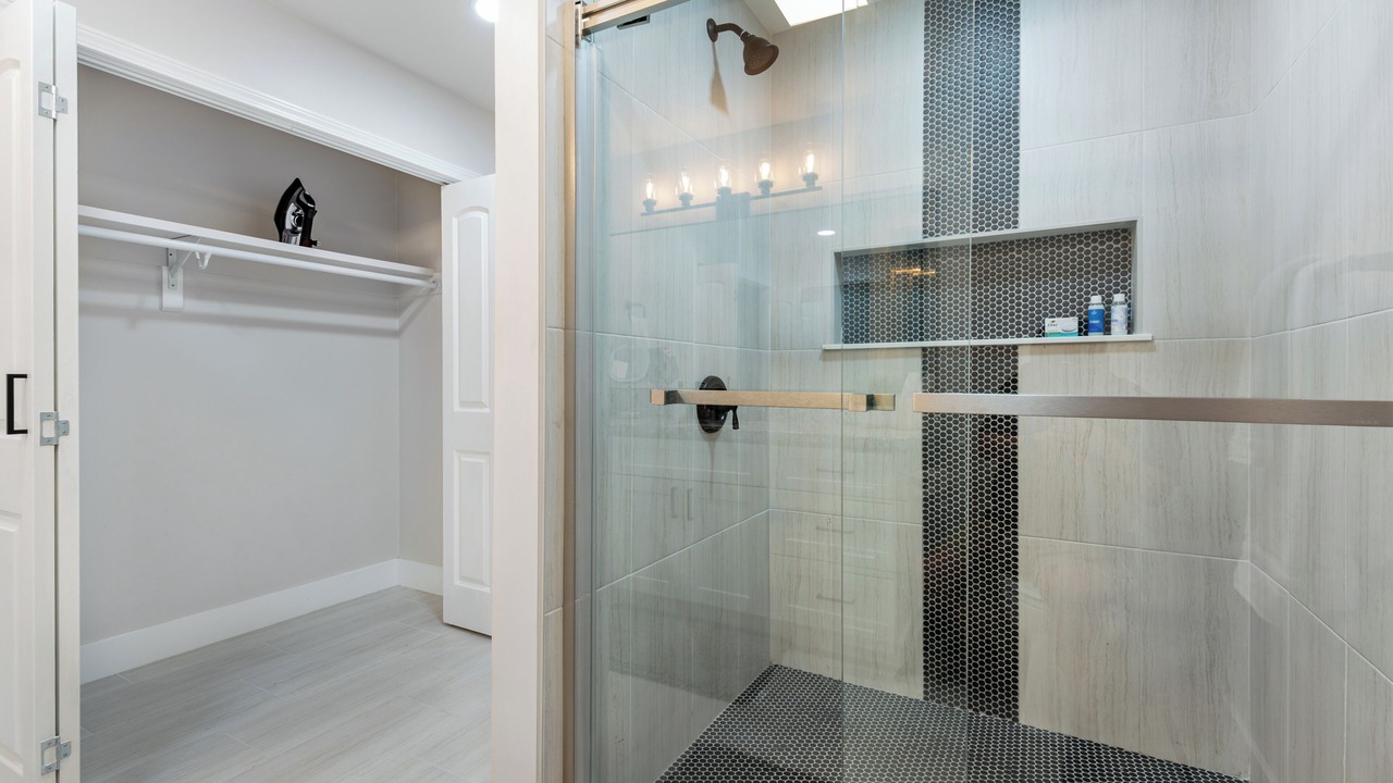 Photo of Bathroom in Madera