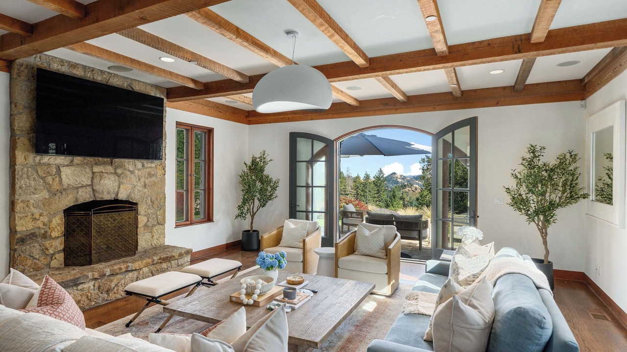 Photo of Livingroom in Sonoma County
