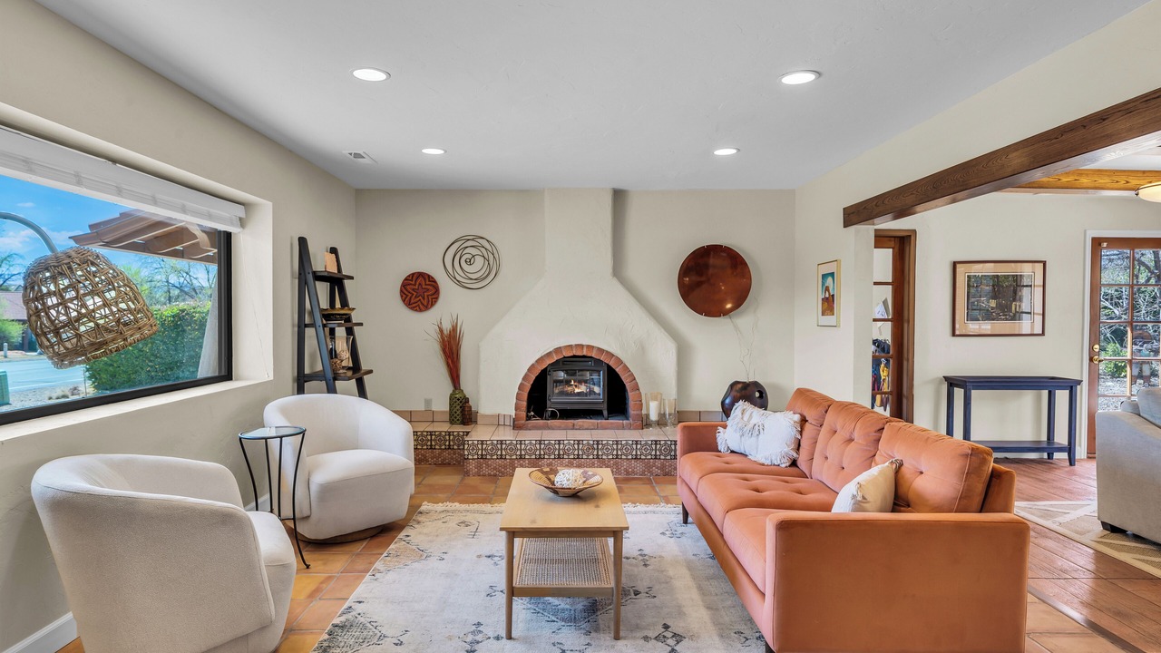 Photo of Livingroom in Bloomington