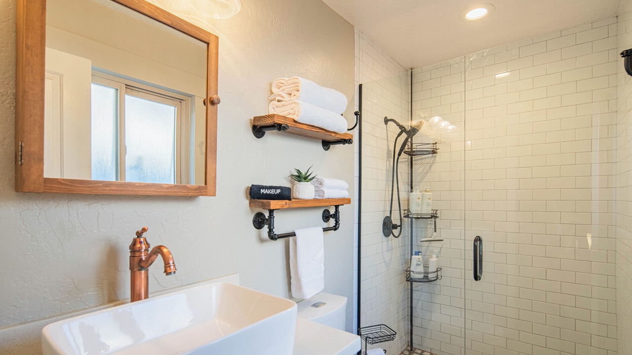 Photo of Bathroom in Scottsdale Estates Nine