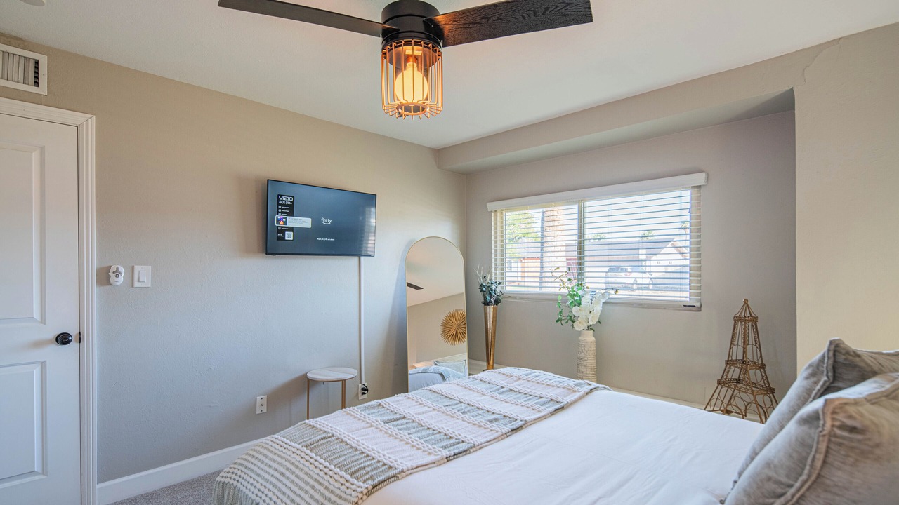 Photo of Bedroom in Scottsdale Estates Nine