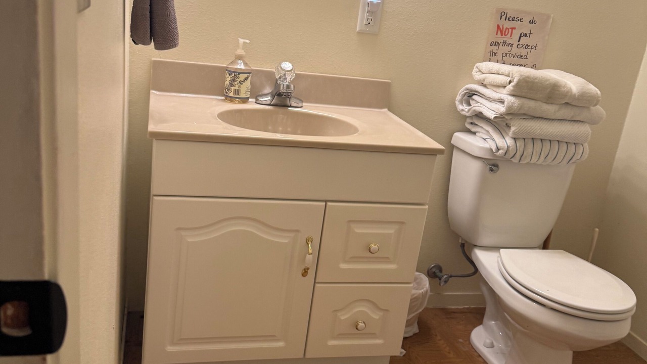 Photo of Bathroom in Oak Shores