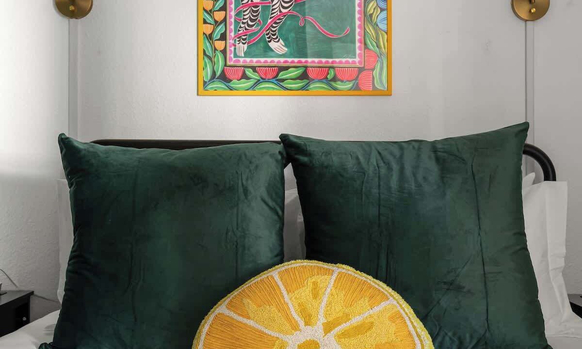 Photo of Bedroom in Logan Heights
