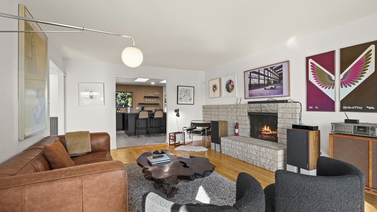 Photo of Livingroom in Napa