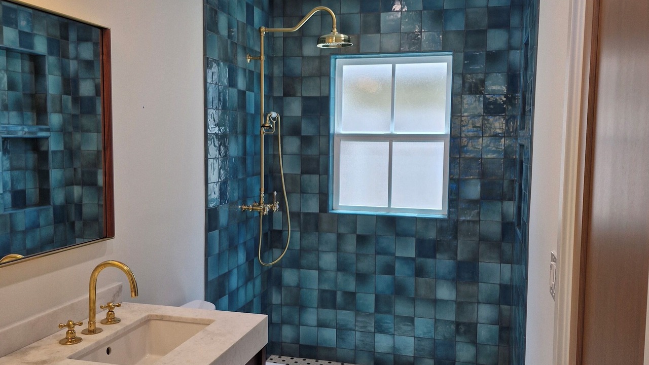 Photo of Bathroom in Shell Beach
