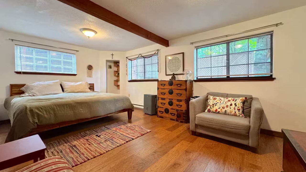 Photo of Bedroom in Camp Meeker