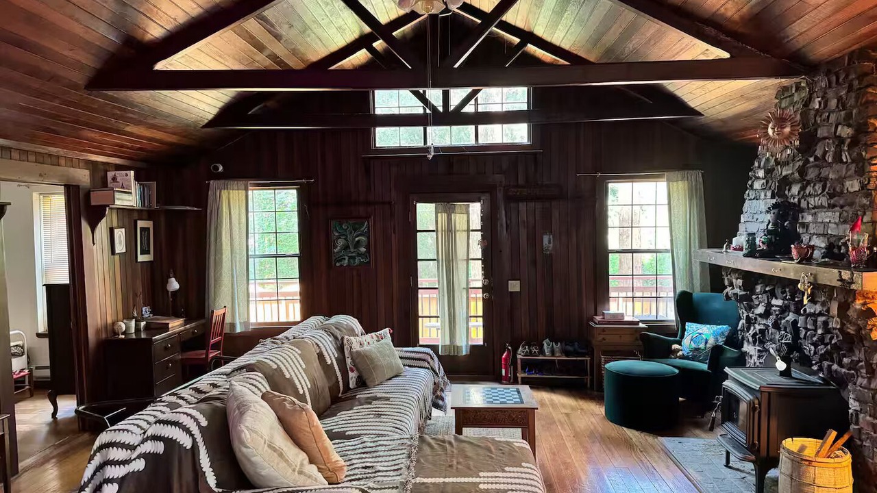 Photo of Livingroom in Camp Meeker