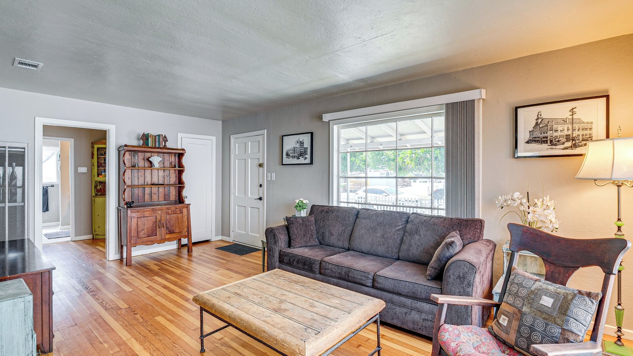 Photo of Bedroom in Sacramento