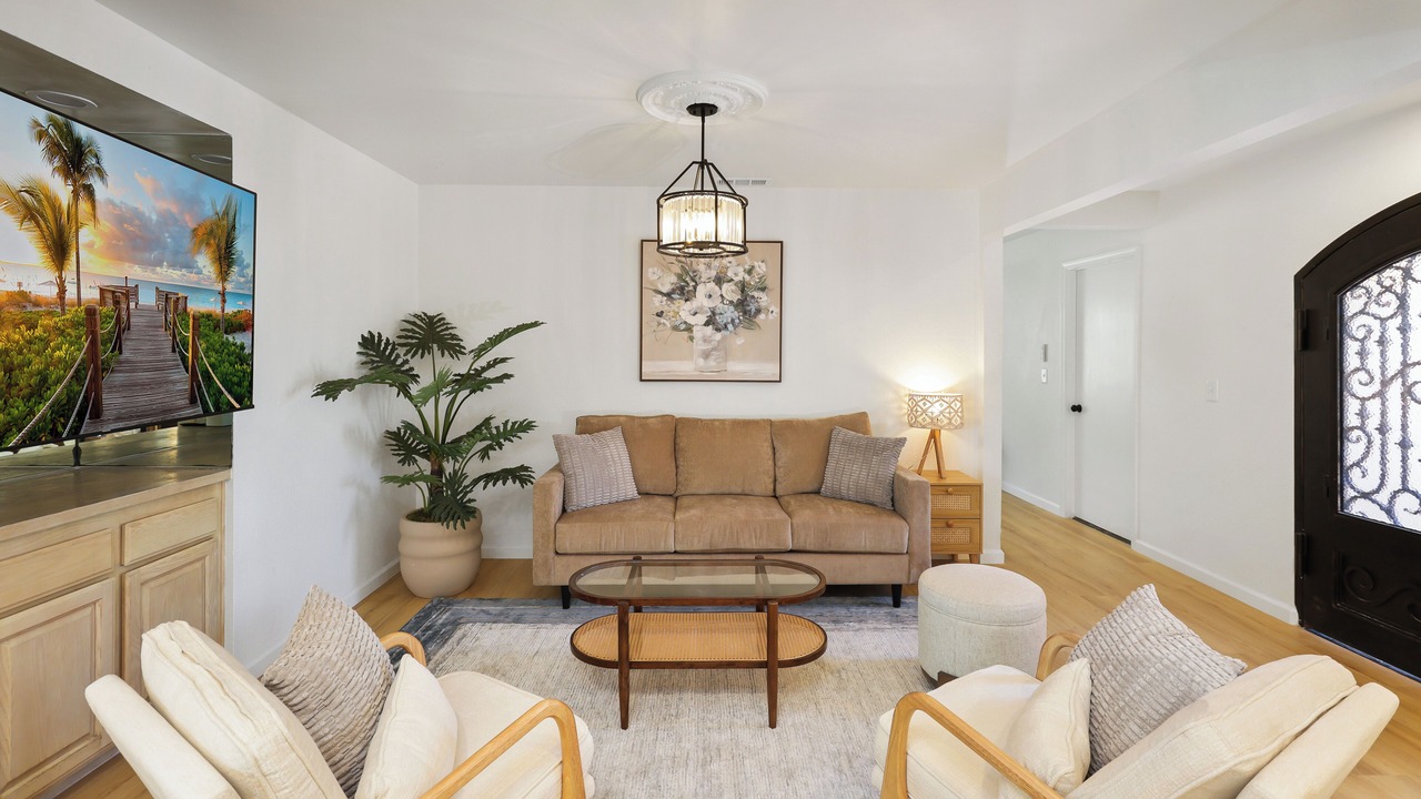 Photo of Livingroom in Buena Park