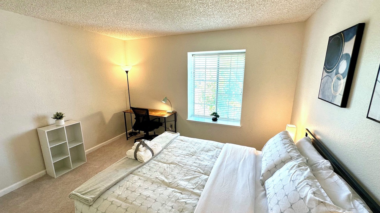 Photo of Bedroom in Ardenwood