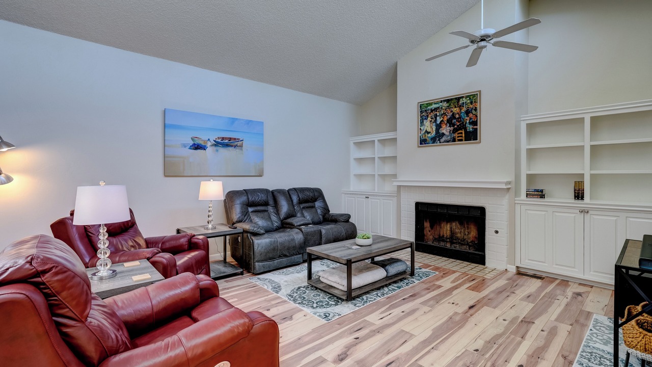 Photo of Livingroom in Hidden Valley Ranch