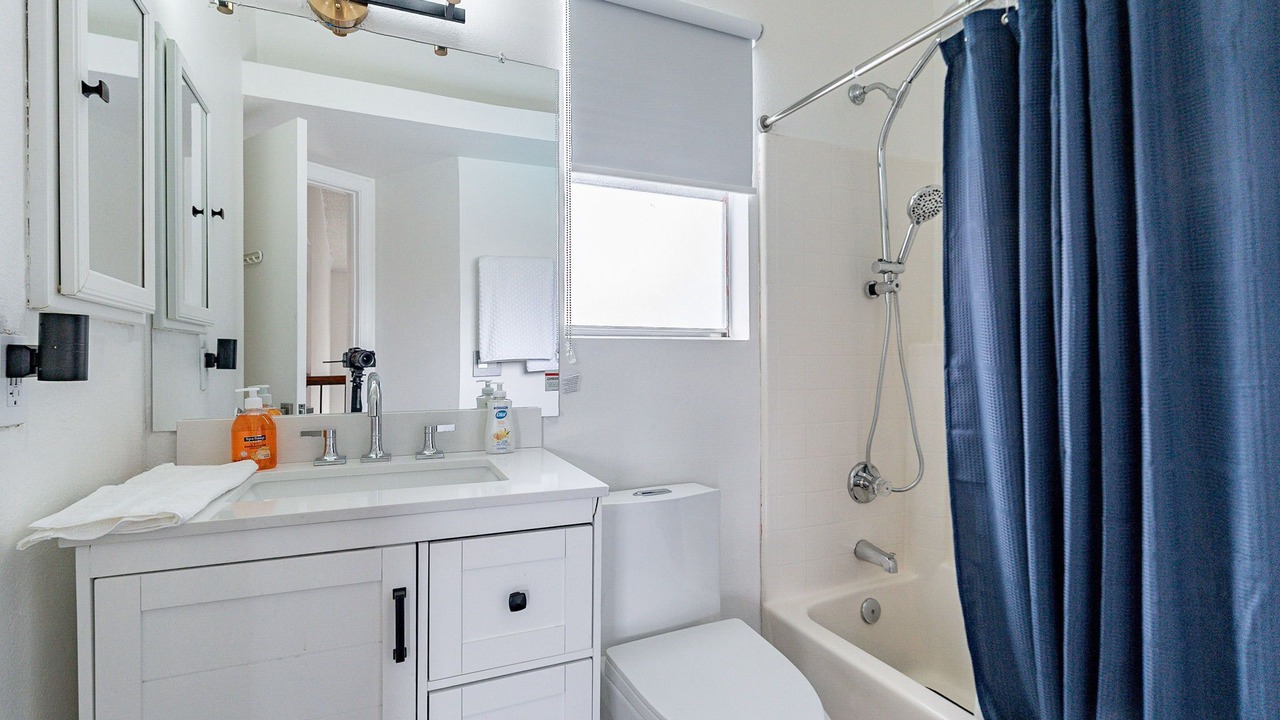 Photo of Bathroom in Provinces Master Community