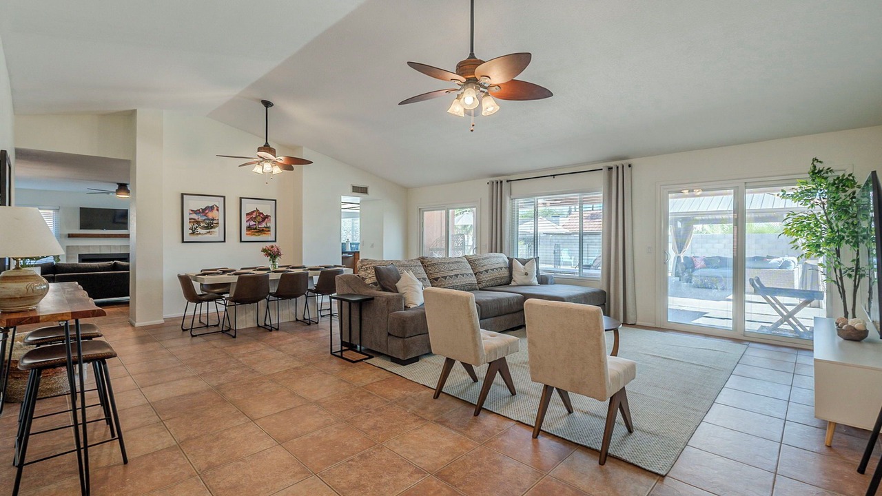 Photo of Livingroom in Chandler