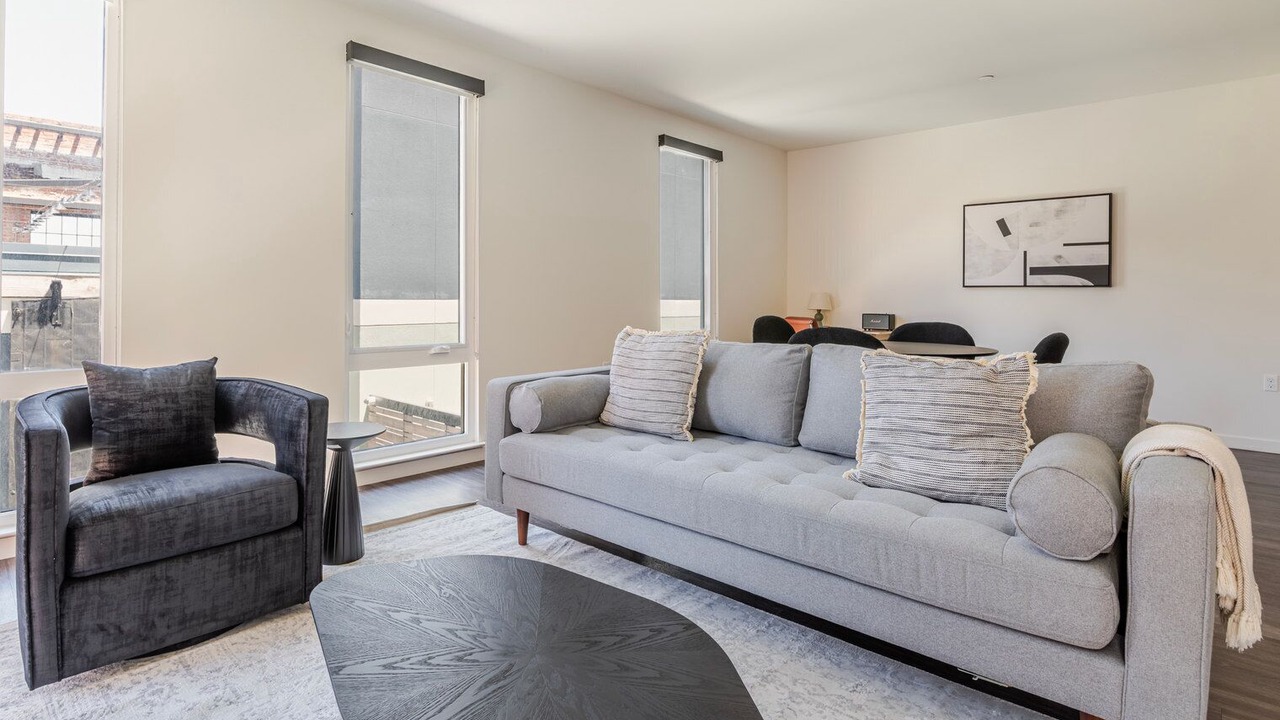 Photo of Livingroom in Alameda