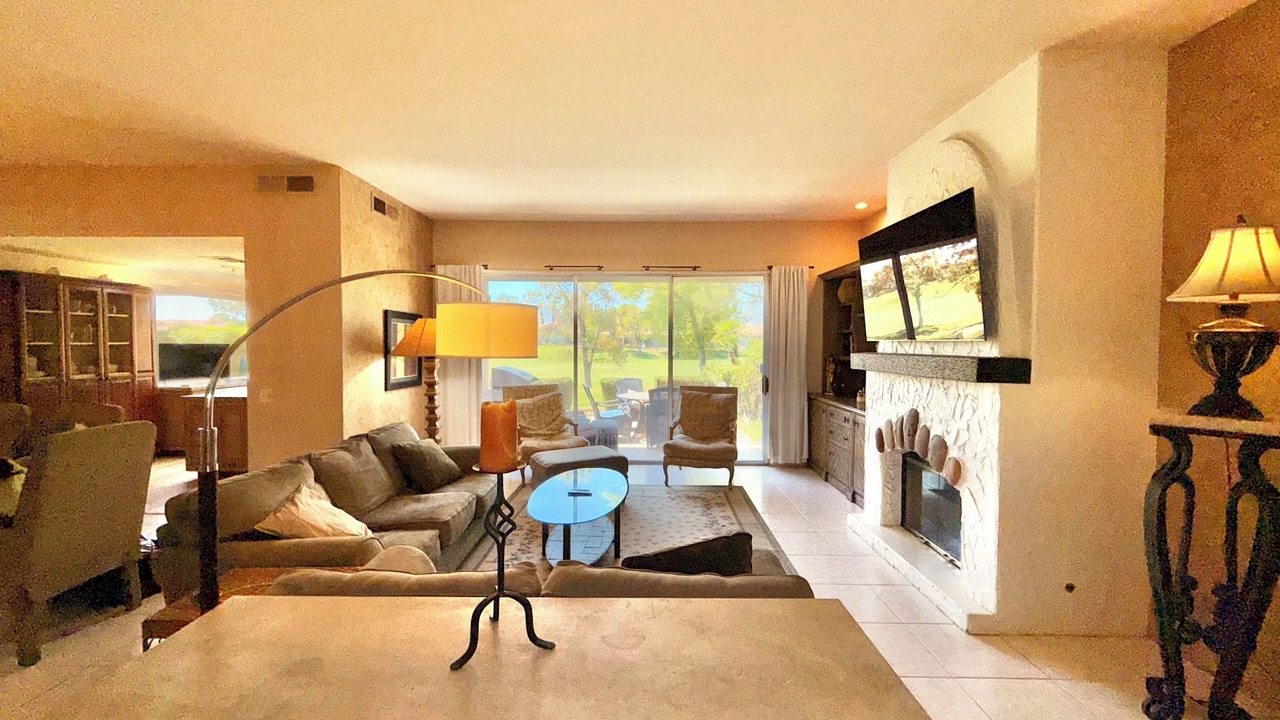 Photo of Livingroom in Rancho Mirage
