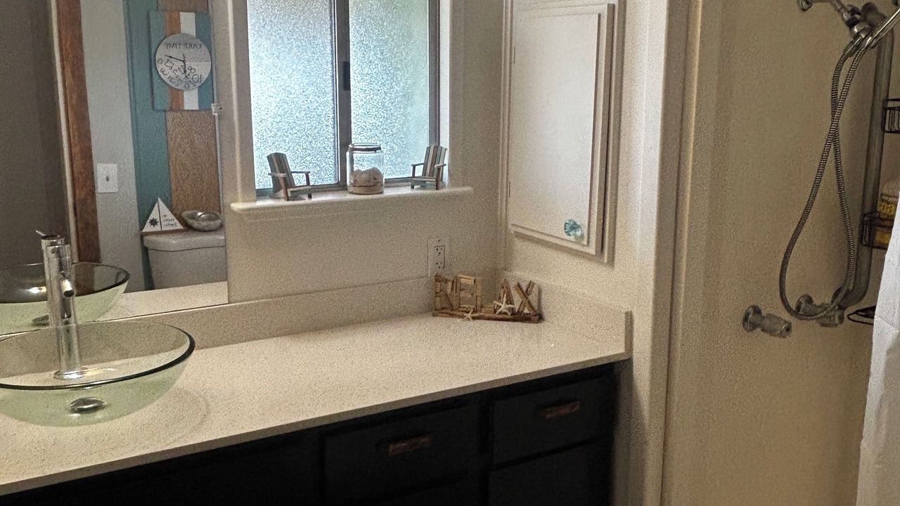 Photo of Bathroom in Clearlake