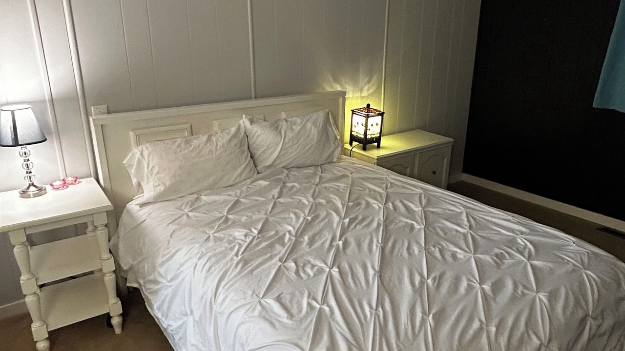 Photo of Bedroom in Clearlake