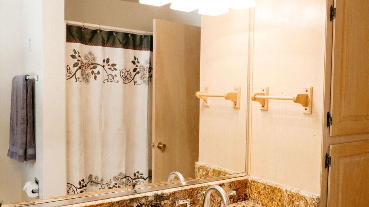 Photo of Bathroom in Cedar Ridge