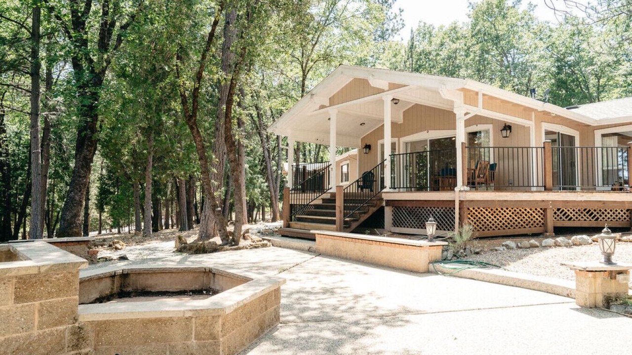 Photo of Outdoor in Cedar Ridge