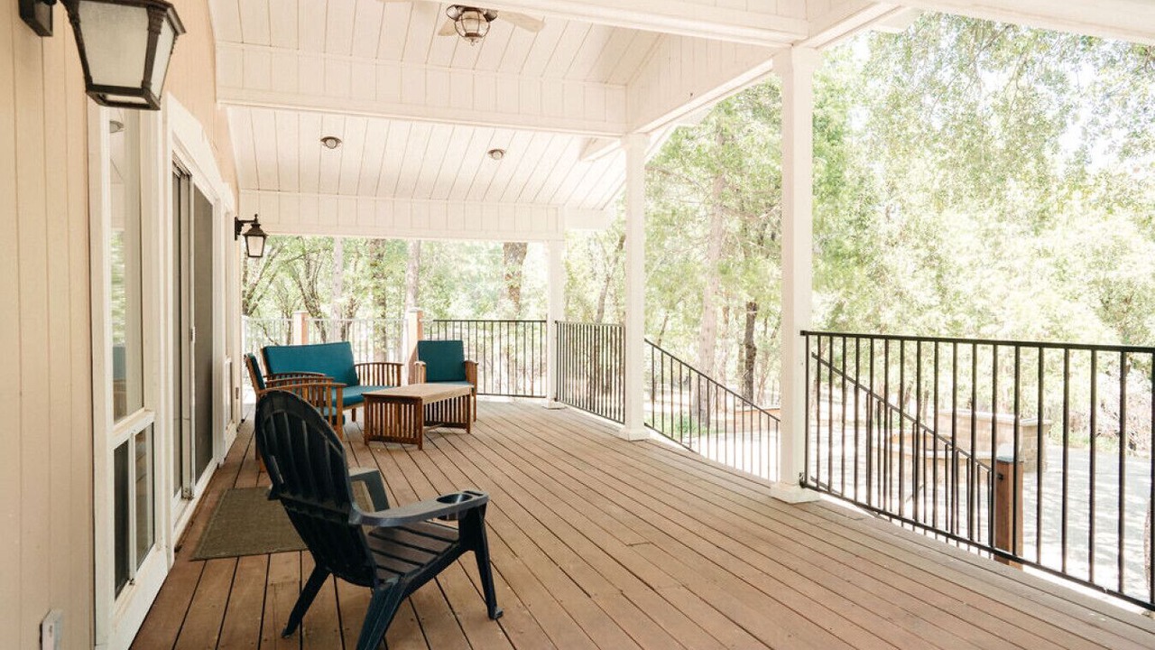 Photo of Patio Balcony in Cedar Ridge