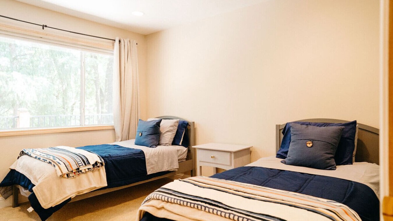 Photo of Bedroom in Cedar Ridge