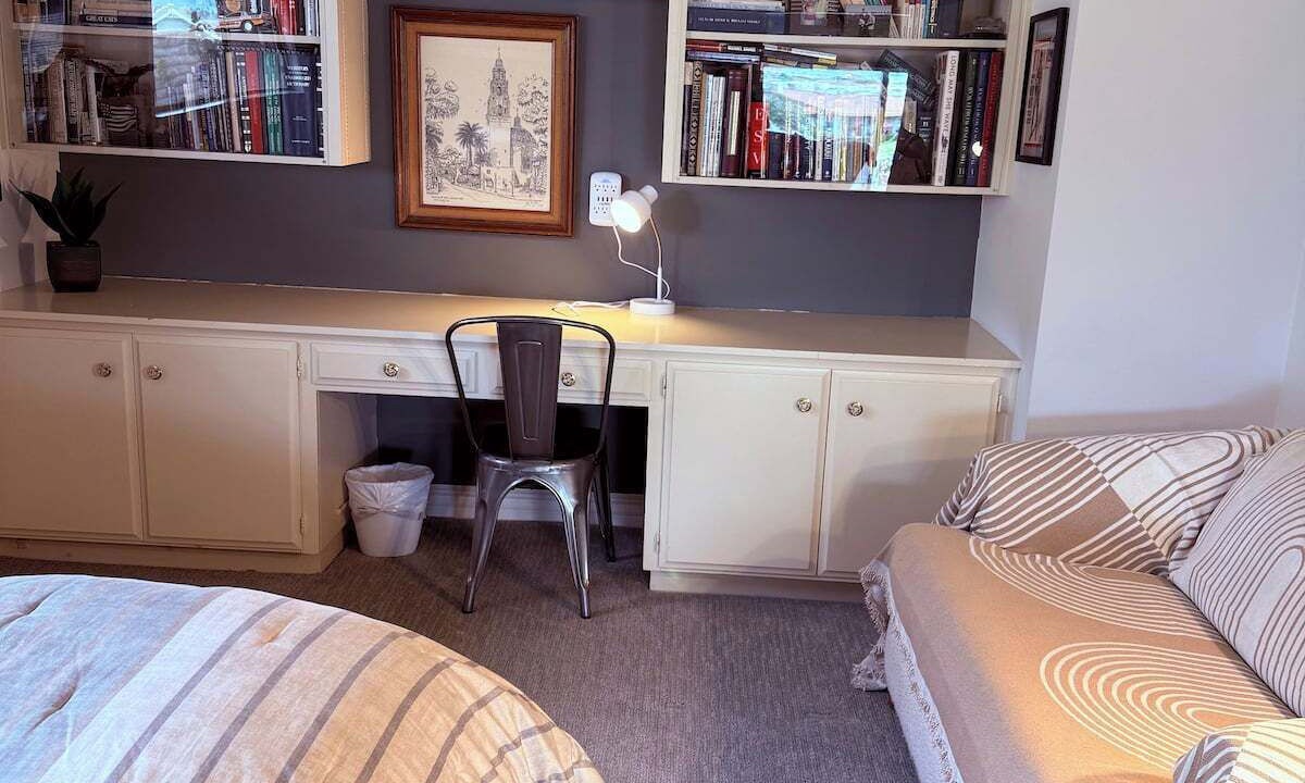 Photo of Bedroom in Lake San Marcos