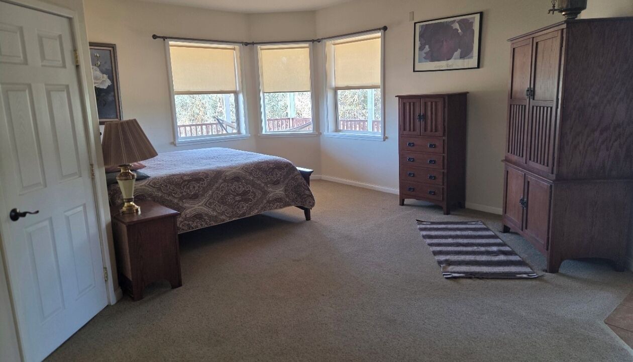 Photo of Bedroom in Templeton